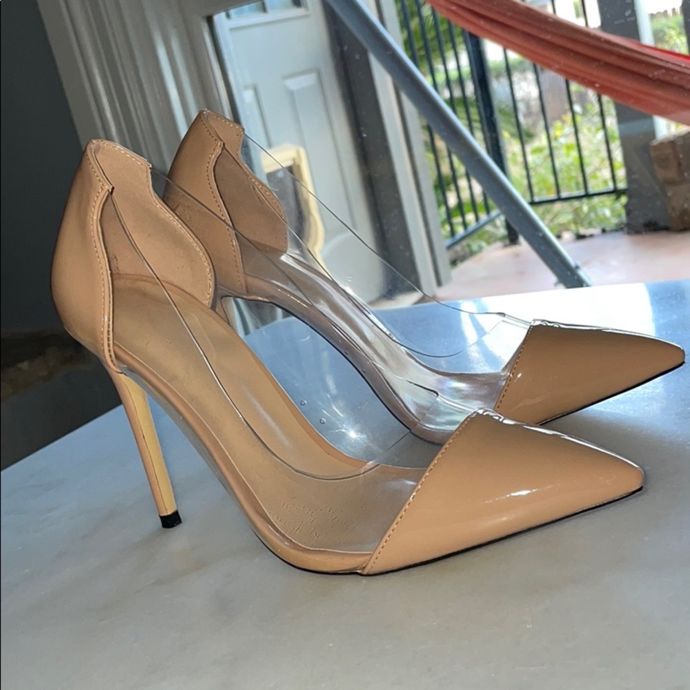 Womens high heel stilettos never worn